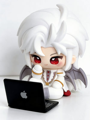 Sylus Silverwing Fiend Figure view 4